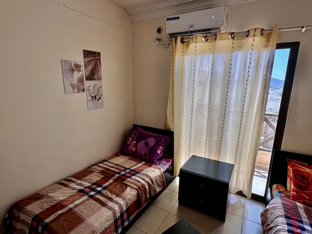 Deadsea Accommodation With Ac Sweimeh Exterior foto